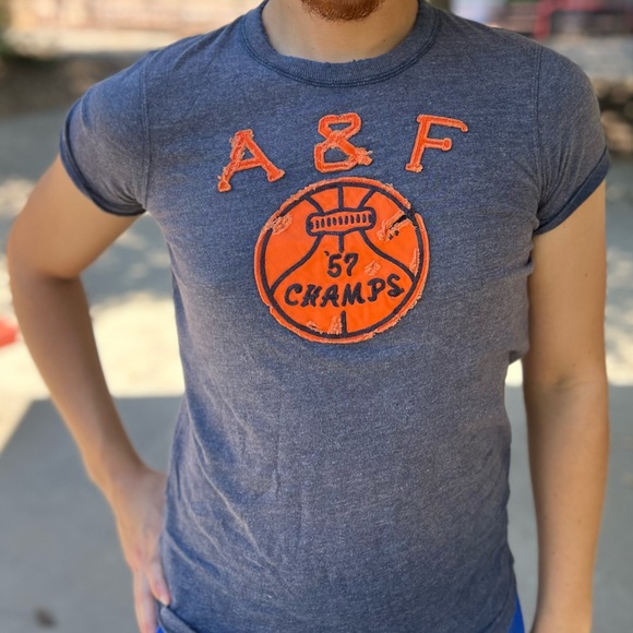 NEW ABERCROMBIE MEN VINTAGE BASKETBALL CHAMPS T SHIRT MUSCLE DISTRESSED COLLEGE - Picture 2 of 16